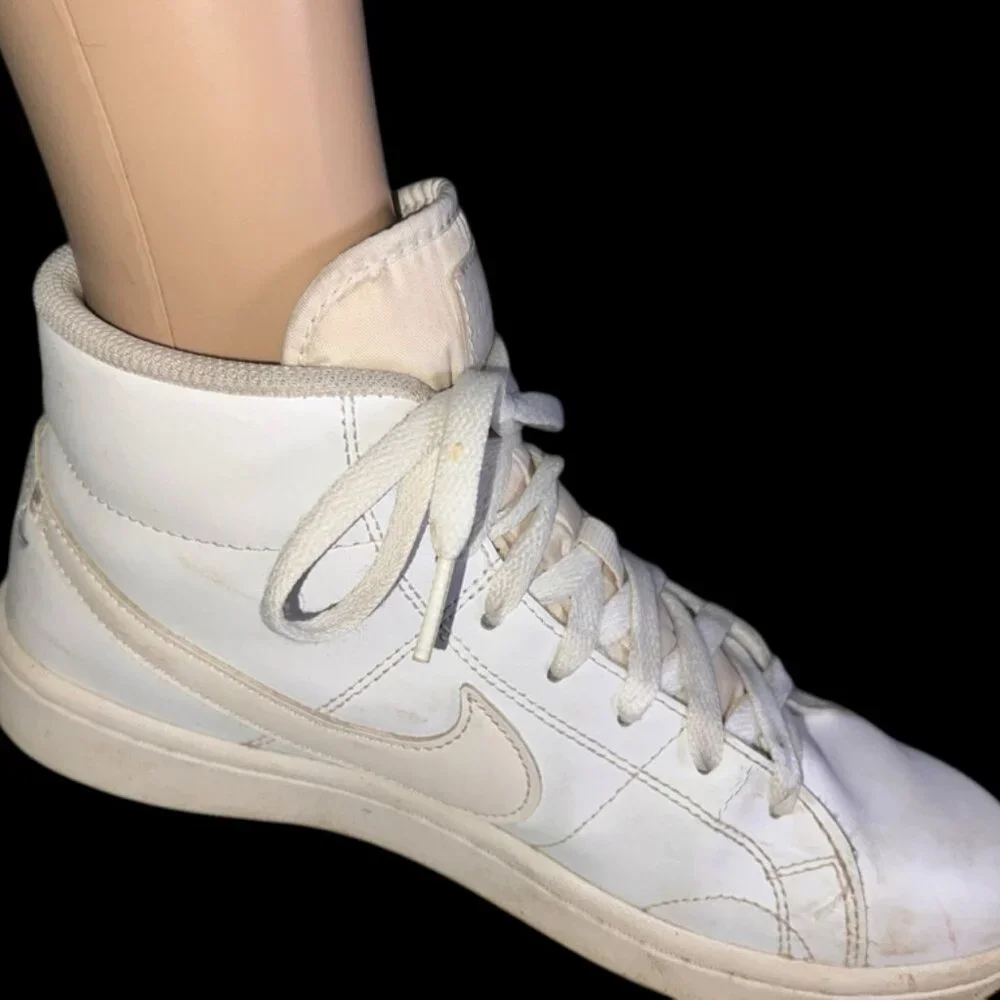 WMNS Nike Court Royale 2 Mid |‎ Peach and Cream  | Size 8.5 (GS6)